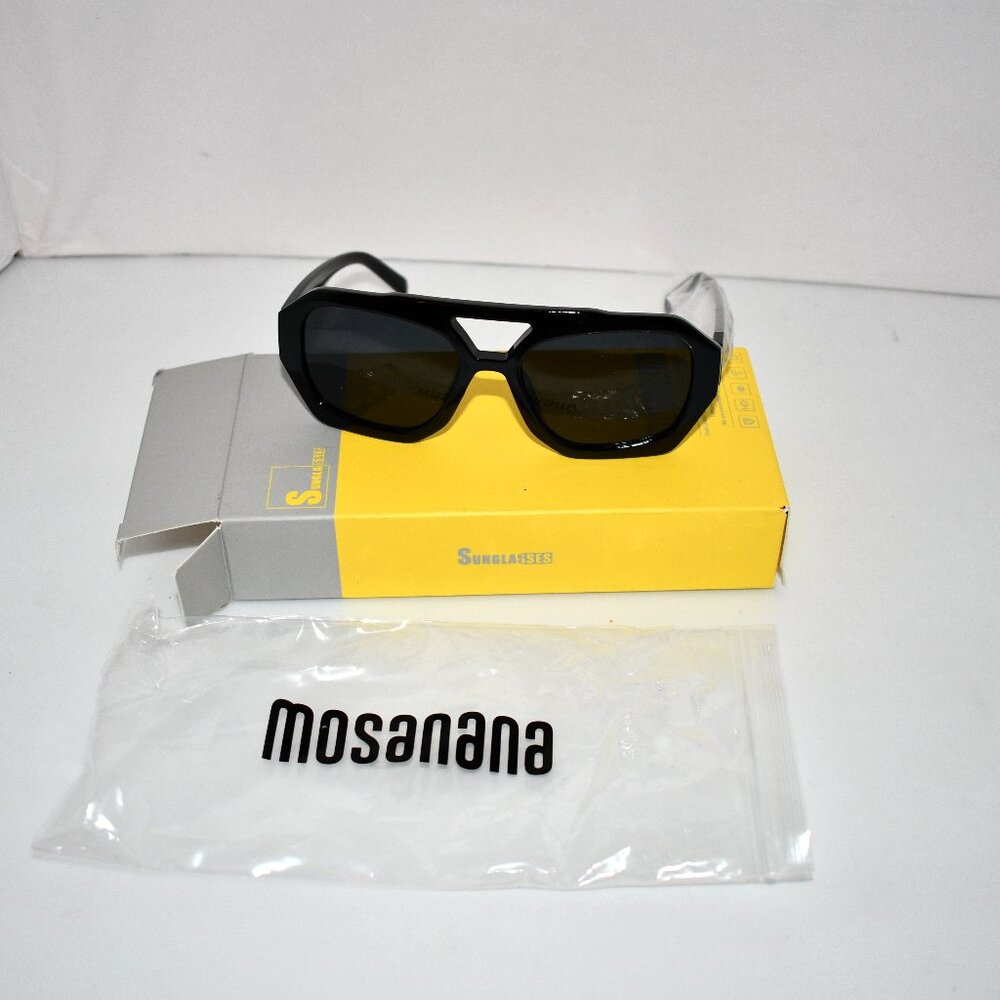 Mosanana Trendy Hexagonal Aviator Sunglasses for Women | Black/Grey